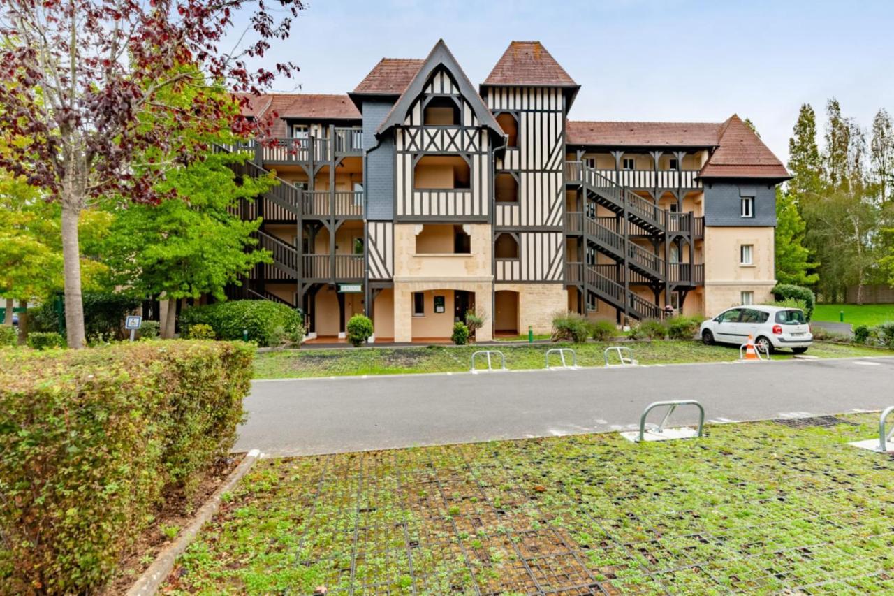 Nice 2-Br In A Residence With Pool - Deauville - Welkeys Buitenkant foto