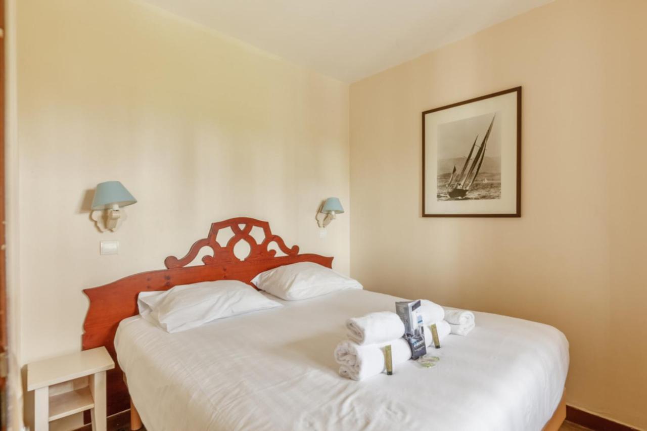 Nice 2-Br In A Residence With Pool - Deauville - Welkeys Buitenkant foto